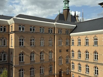 Innenhof Ziviljustizgeb&auml;ude